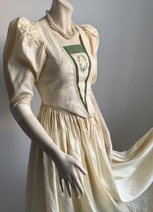 Бальне вінтажне плаття пишний рукав /австрійська сукня стиль laura ashley
