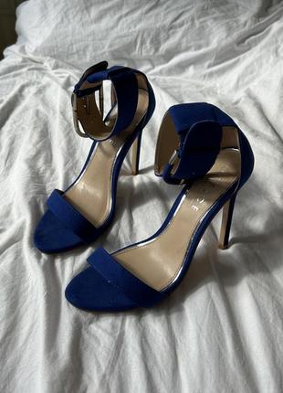 Босоножки office london синие на шпильке каблуках 37 размер яркие туфли1 фото