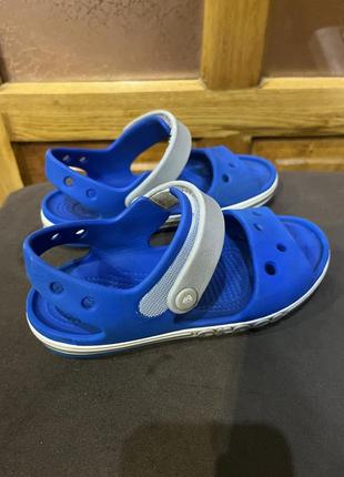 Босоножки crocs