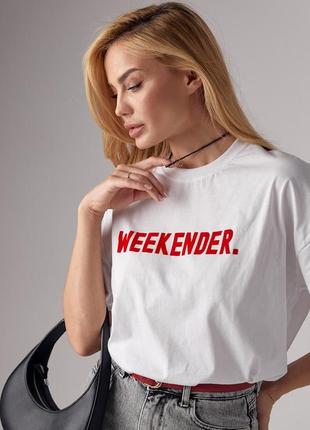 Трикотажная футболка с надписью weekender - белый с красным цвет, l (есть размеры)5 фото