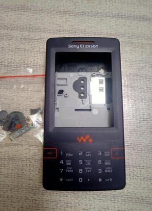 Корпус sony ericsson w950  с клавиатурой