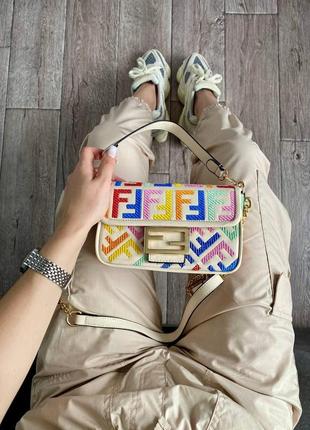 Сумка fendi mini white