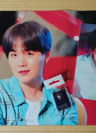 Набір мін юнгі suga bts постер + скетчбук + брелок + прапорець 5,6 см