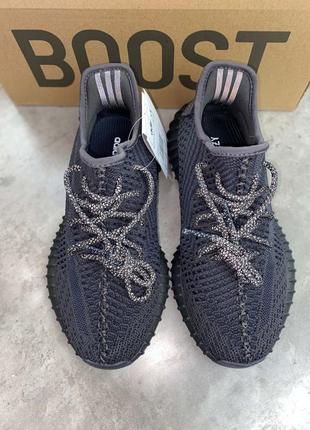 Кроссовки adidas yeezy boost black  черные  v2 non reflective ob191