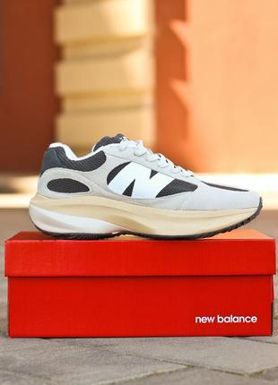 Чоловічі кросівки сірі з білим new balance wrpd runner grey/white