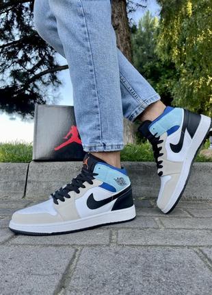 Кросівки nike air jordan 1 (білі з бежевим і блакитним)