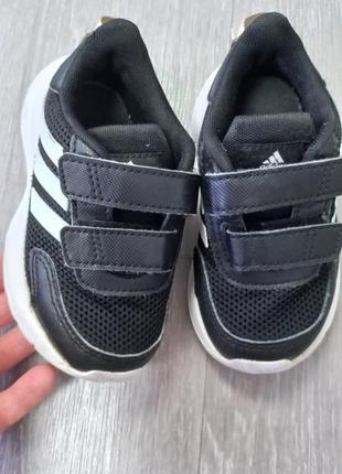 Фірмові дитячі кросівки adidas