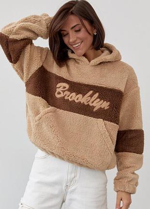 Жіноче худі з екохутра з написом brooklyn, колір: світло-коричневий m