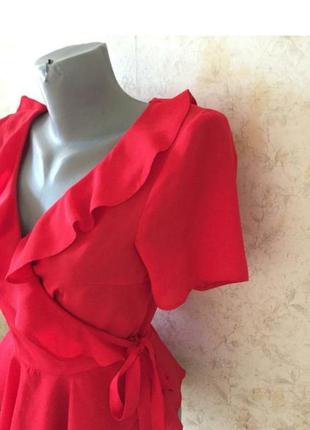 Червона блузка на запах3 фото