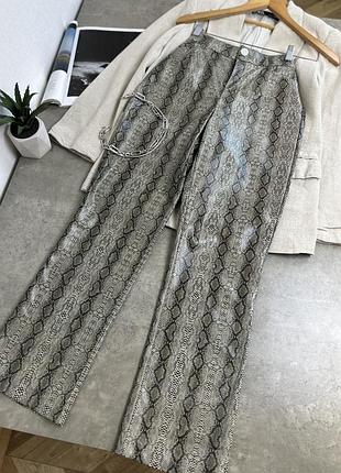 Брюки в принт