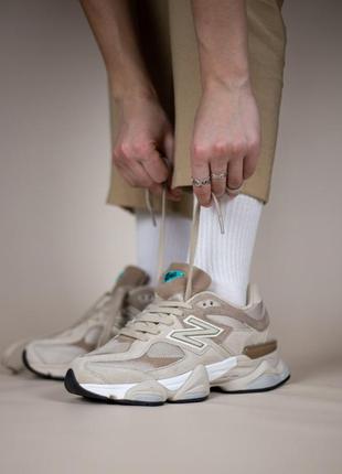 Жіночі кросівки new balance 9060 beige