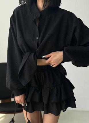 Черный женский трендовый костюм шорты-юбка с рюшами рубашка из прогулочного повседневного костюма с юбкой шортами2 фото