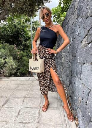 Модная леопардовая юбка с разрезом штапель турецький7 фото