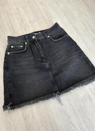 Чорна джинсова юбка2 фото