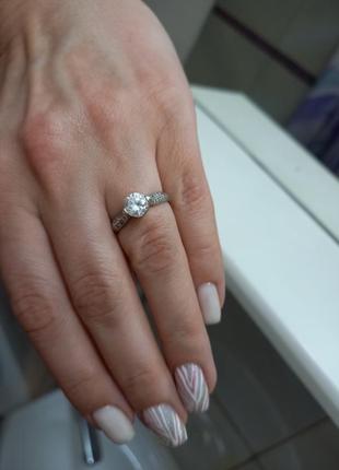 Серебряное кольцо с камнями 17,5 размер.5 фото