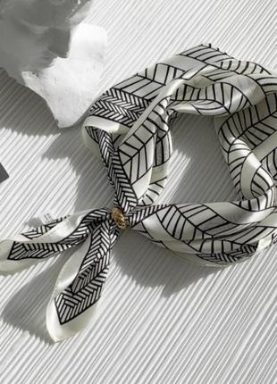 Шикарна шовкова хустка хустина платок на шию на сумку косинка шарф шовк армані 70×707 фото