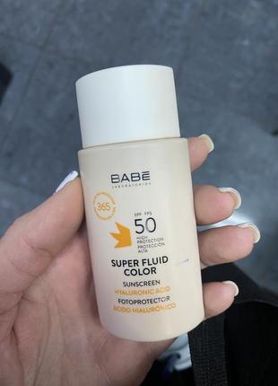 Солнцезащитный флюид с тоном для всех типов кожи babe laboratorios 50 мл2 фото