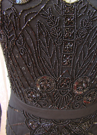 Сукня чорна шикарна вечірня вишивка бісер міді frock&frill р.42-44 64628 фото