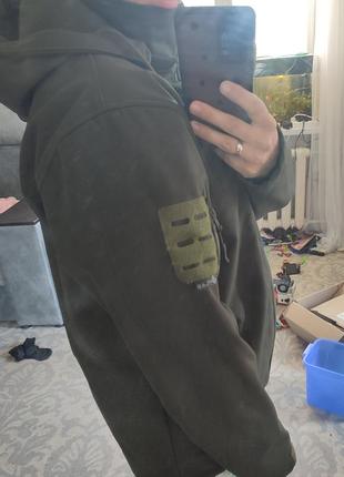 Демисезонная на флисе темно-зелёная курточка военная m-l5 фото