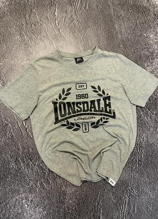 Футболка lonsdale