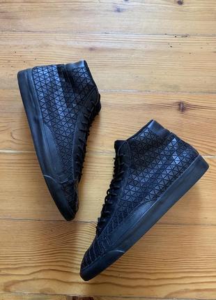 Nike blazer mid metric qs triple black мужские черные кроссовки кеды