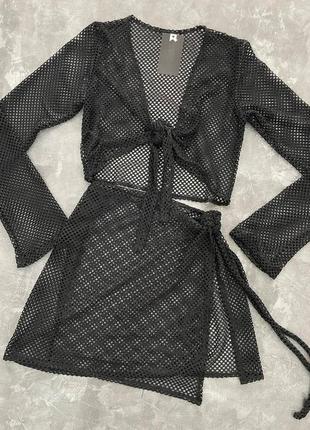 Костюм из сетки : топ с узлом + юбочка мягкая на завязке из качественной ткани летний легкий прозрачный костюм черный белый стильный2 фото