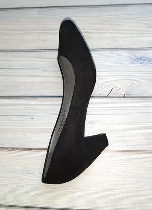 💥1+1=3 брендовые черные базовые замшевые туфли на невысоких каблуках graceland, размер 382 фото