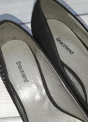 💥1+1=3 брендові чорні базові замшеві туфлі на невисоких підборах graceland, розмір 386 фото