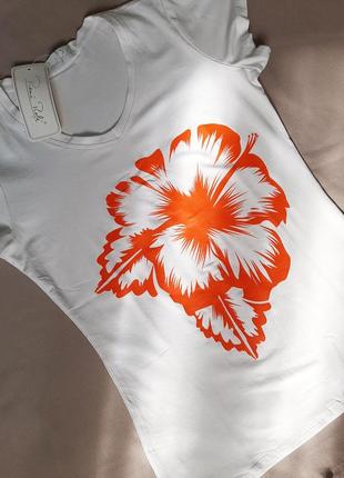 Распродажа женских футболок с принтом гавайский цветок3 фото
