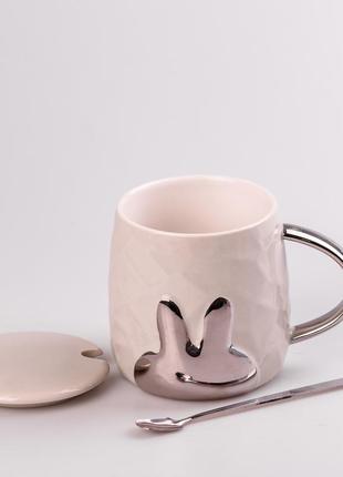 Кружка керамическая rabbit 300мл с крышкой и ложкой чашка с крышкой чашки для кофе бежевый `gr`2 фото