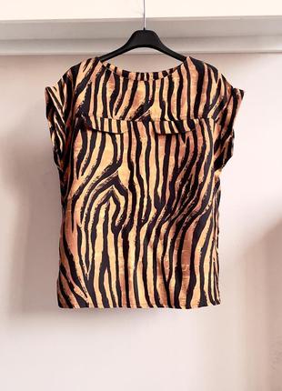 Натуральна анімалістична блуза-топ