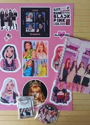 Набор black pink стікерпак + блокнот + брелок + значок кк-215