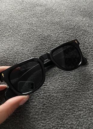 Сонцезахисні окуляри8 фото