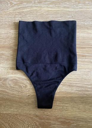 Шикарні, трусики, утяжка, високого рівня утяжки, в рубчик, в чорному кольорі, від бренду: asos👌