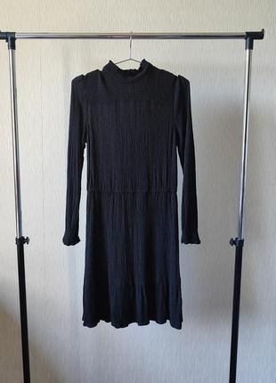 Черное летнее платье с длинным рукавом фактурной ткани next2 фото