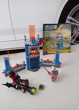 Конструктор lelele 79244 nexo knights 304 дет.