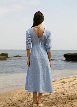 Голубое платье из прошвы3 фото