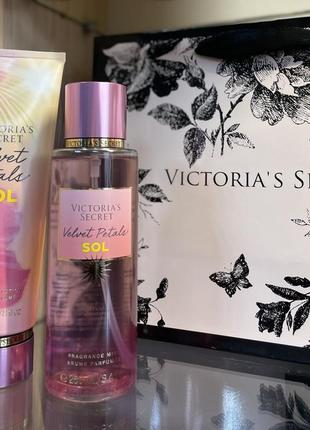 Набір victoria’s secret velvet petals sol