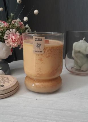 Ароматична велика свічка  в склі we love candles thalia orange juice 380 грамм