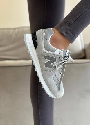 Жіночі сірі кросівки new balance 574 light grey