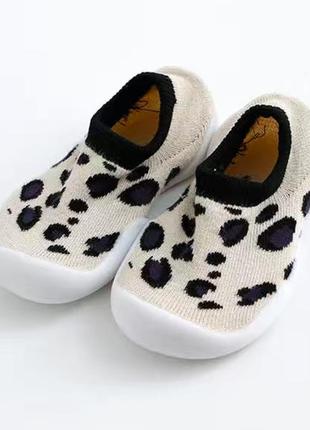 Детские тапки носки леопард