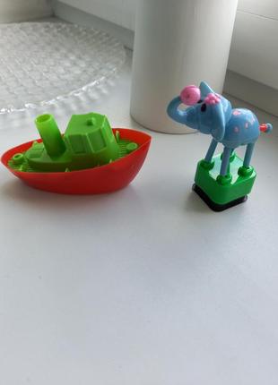 Детская игрушка слоник