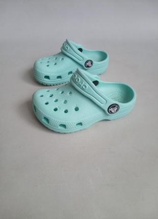 Тапочки crocs