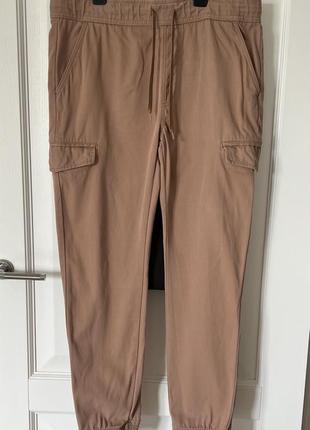 Жіночі штани брюки джогери карго cargo cedarwood state бежеві пісочні з кишенями
