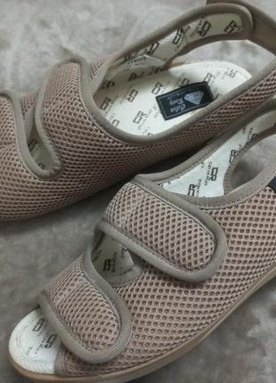 Босоножки сандали текстиль жен.40р.clarks испании5 фото