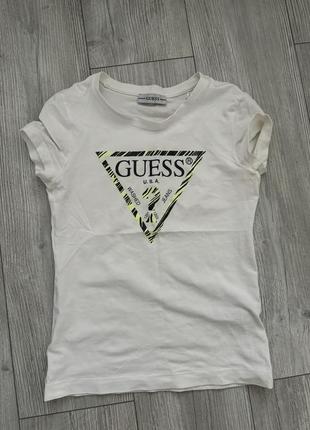 Футболка guess