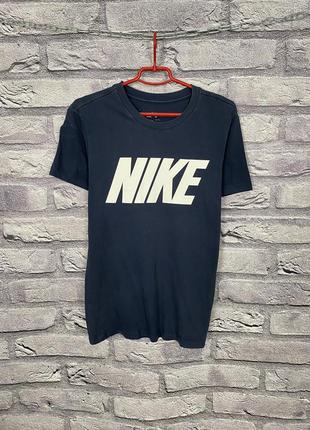 Чоловіча футболка майка nike big swoosh logo розмір м