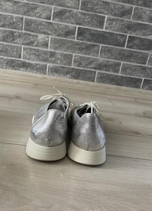 Туфлі сріблясті2 фото
