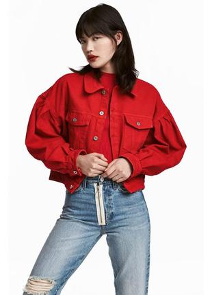Шикарный ультрамодный джинсовый oversized пиджак трендового красного цвета с пышными рукавами1 фото