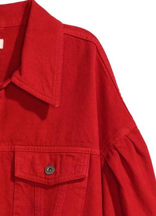 Шикарный ультрамодный джинсовый oversized пиджак трендового красного цвета с пышными рукавами4 фото